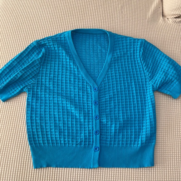 SHEIN women’s sweater - Picture 2 of 3